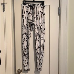 Carbon 38 x Curtis Kulig Legging